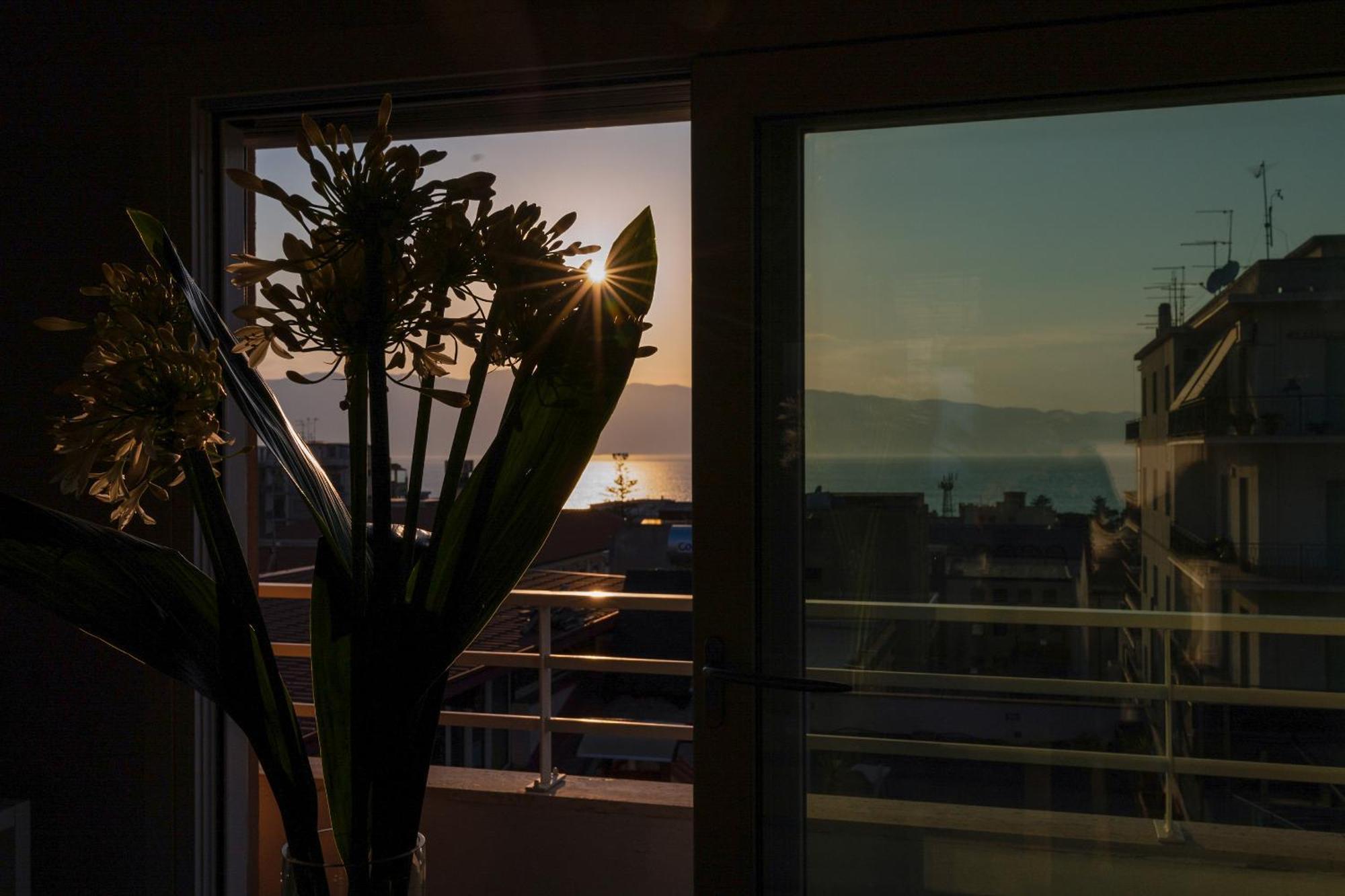 B&B Pellicano Guest House Reggio di Calabria Kültér fotó